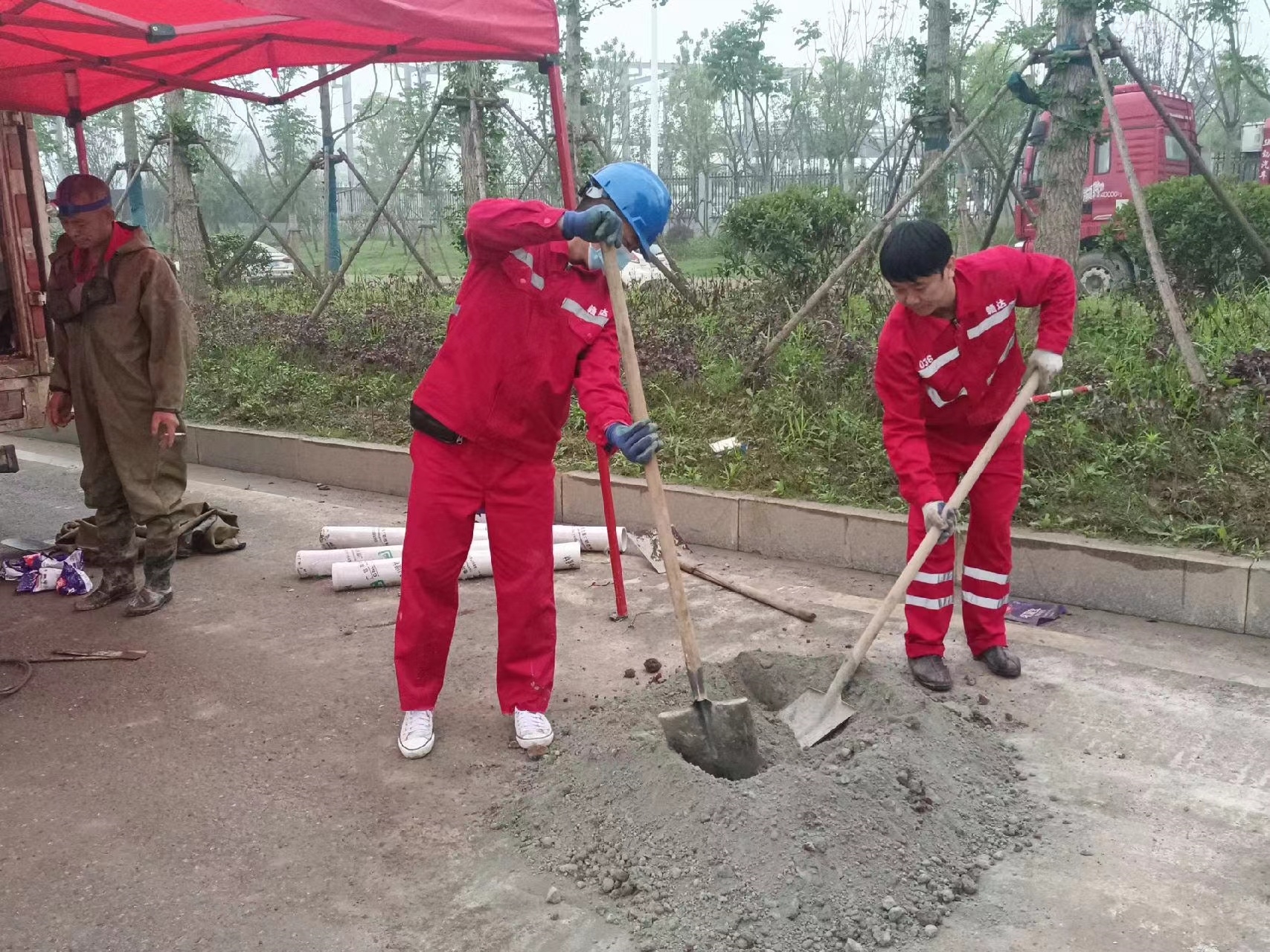 鄂托克前管道疏通哪家好】及时进行市政管道清淤